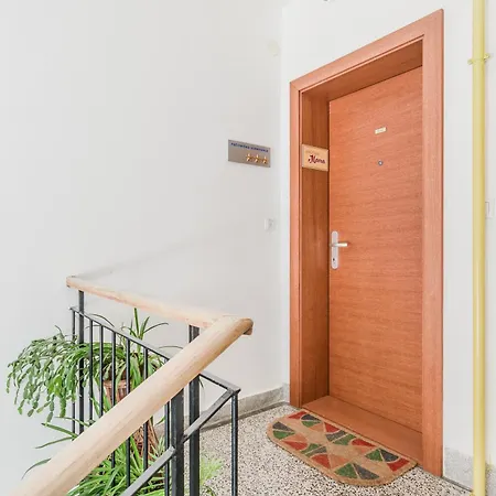 Apartma Mama Daire *