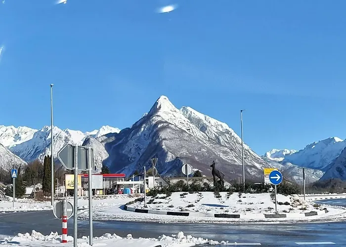 아파트 Apartma Mama *