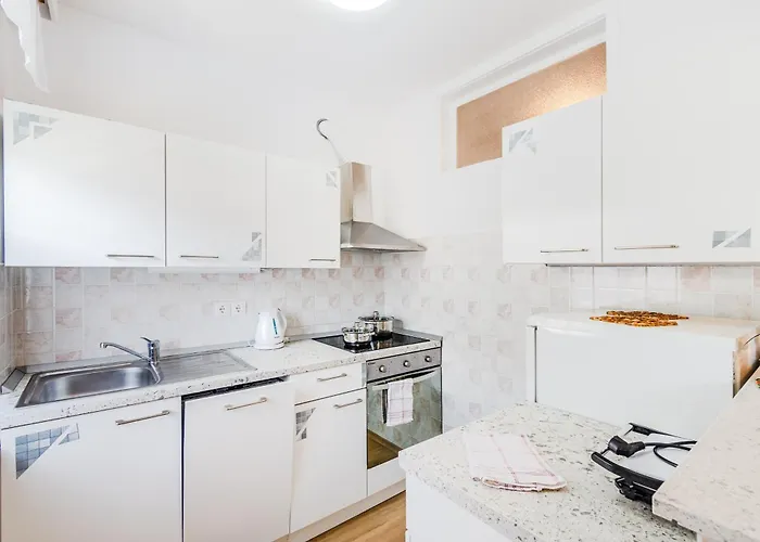 Apartma Mama * 보베츠